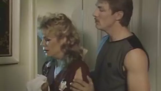 Młoda, piękna, spuściła się darmowe filmiki o seksie z masażem