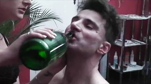 Młoda porno filmy za darmo pl Pieprzona Praca